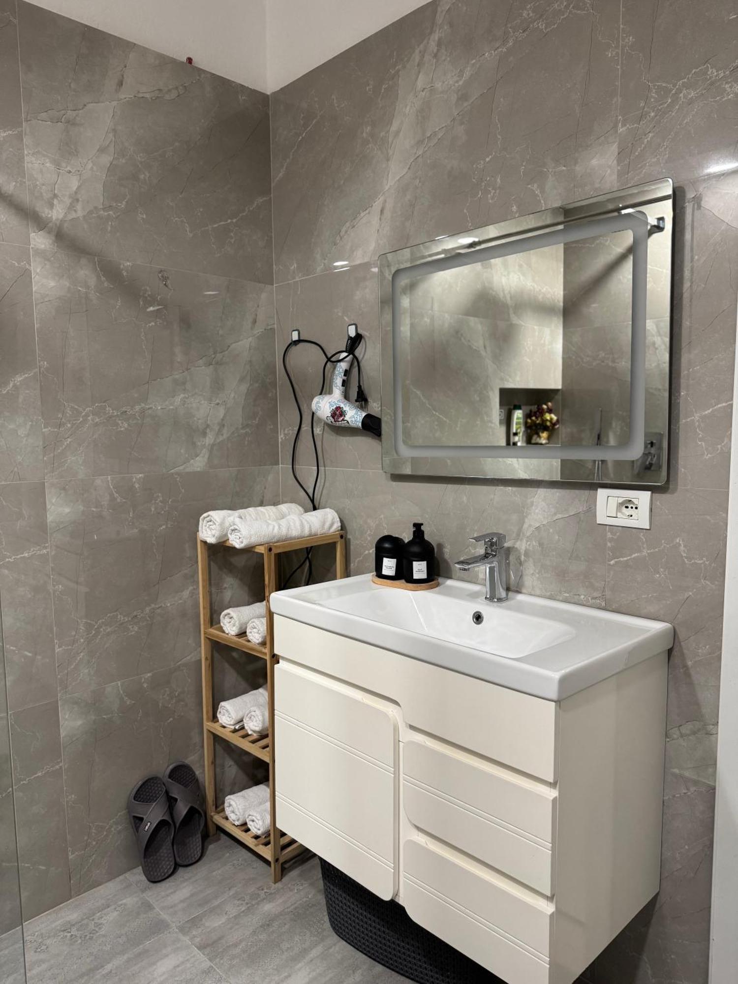 Hanna Apartment Tirana Zewnętrze zdjęcie